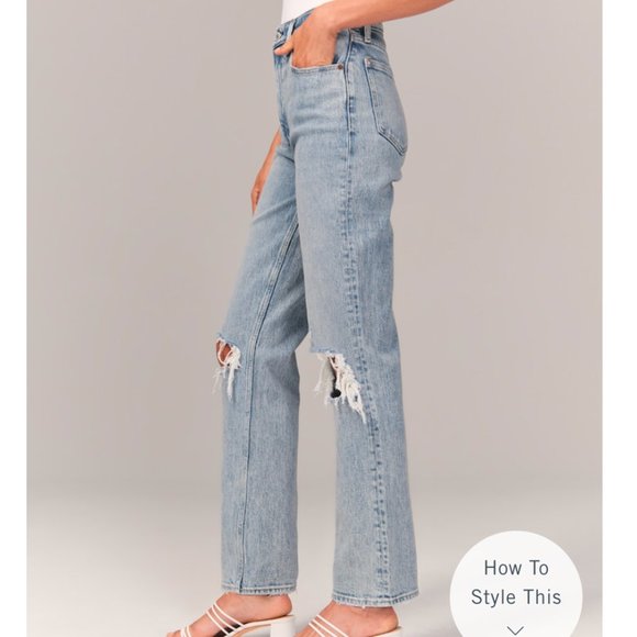 Abercrombie & Fitch 90s Ultra High Rise Ripped Knees Straight Jeans - Picture 2 of 7